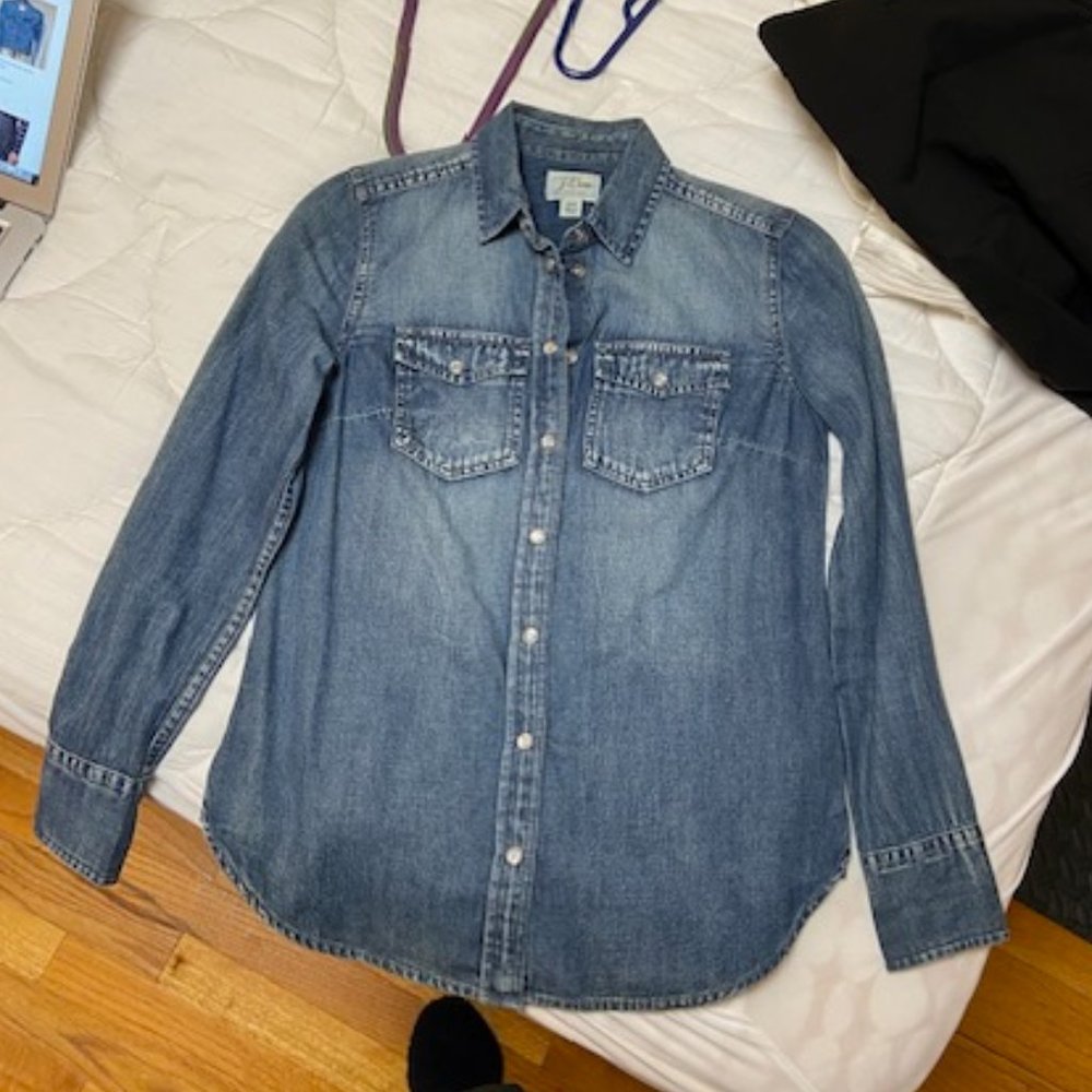 J.Crew Petite Western chambray shirt in vintage indigo, Size 00 Petite